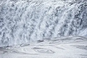 Dettifoss: 80195540 Dettifoss - with ice patterns Iceland Bill