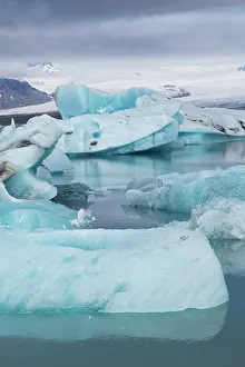 Jokulsarlon: 80195553 Blue Iceberg Jokulsarlon Lagoon, Iceland