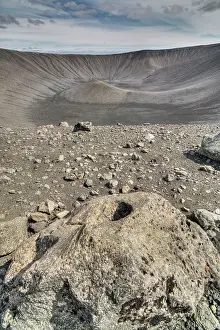 Crater: 80195566 Hverfjall Crater Lake Myvatn, Iceland Bill