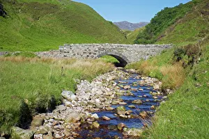 Bridges: 80196859 Stone Arch Bridge - over Abhainn Mhor river