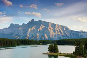 Banff: 80197416 Two Jack Lake Banff National Park, Alberta