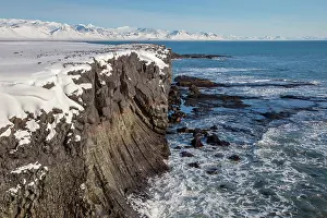 Basalt: 80198987 Basalt Cliff - at the coast Arnarstapi
