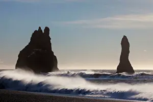Stack: 80199017 Rock Stacks - off the coast Reynisdrangar