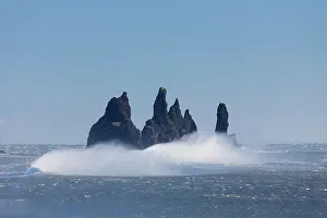 Stack: 80199019 Rock Stacks - off the coast Reynisdrangar