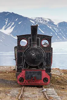 Coal: 80199099 Mine Railway Train Ny-Alesund, Svalbard