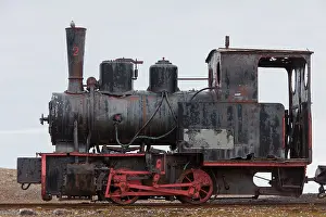 Coal: 80199101 Mine Railway Train Ny-Alesund, Svalbard
