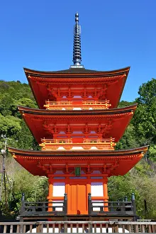 Temples: 80199174 Three storey orange pagoda Kiyomizu-dera