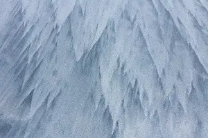 Struktures: 80200037 Patterns of Sand - in winter Lofoten, Norway