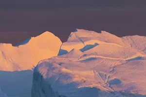 Ilulissat: 80200166 Icebergs - at sunset Ilulissat Icefjord