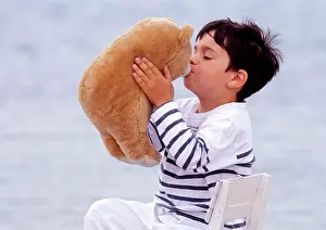 Frederic Rolland: 80201381 Boy - kissing teddy bear Frederic Rolland