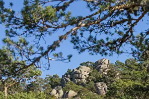 Abantos: Abantos Mountain view of rocks on top of mountain