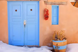 String: Adobe style house - simple beige coloured house