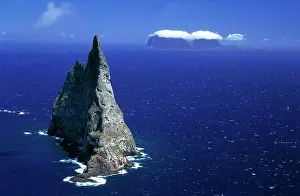 Tallest: Aerial - Balls Pyramid worldIs tallest sea stack