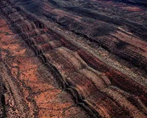 Macdonnell: Aerial: MacDonnell ranges near Finke Gorge