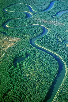Murray: Aerial - Murray River & its meanders between Robinvale