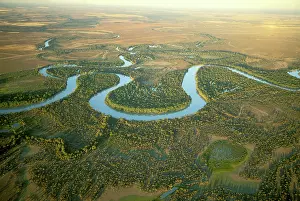 Murray: Aerial - Murray River and its meanders between Wentworth