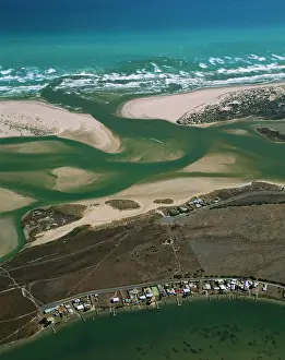 Murray: Aerial - Murray River mouth & Hindmarsh island