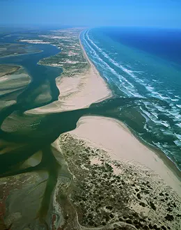 Murray: Aerial - Murray River mouth with Sir Richard Peninsula