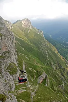 Cable: Aerial tramway in the Picos de Europa at