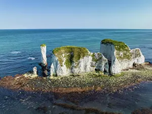 Devon: Aerial view of the chalk coast Old Harry Rocks