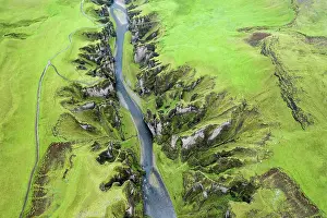 Washed: Aerial view, FjaEr rgljfur Canyon, Fjadrargljufur