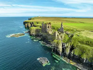 Defence: Aerial view of Girnigoe and Sinclair Castle ruins, r