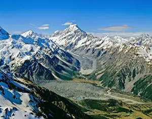 Cook: Aerial view of Mount cook mountain range Southern Alps South