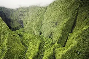 Hawaii: Aerial view Mount Wai'ale'ale, Kauai, Hawaii, US