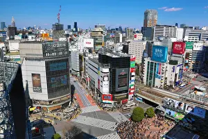 Shibuya: Aerial view of the Shibuya pedestrian crossing