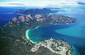 Coles: Aerial view with town of Coles Bay in foreground