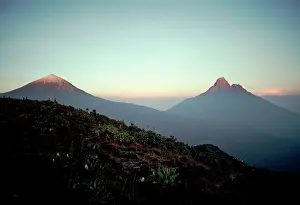 Zaire: Africa - Mountains Karisimbi / Mikeno