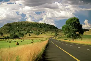 Haystack: Africa, South Africa, Clocolan. Landscape