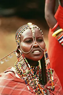 Jewellery: AFRICA - Young Maasai woman in traditional dress