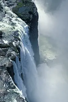Cascading: Africa, Zambia, Mosi-Oa-Tunya National Park