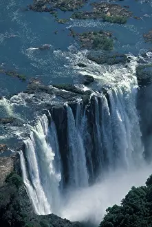 Cascading: Africa, Zambia, Mosi-Oa-Tunya National Park