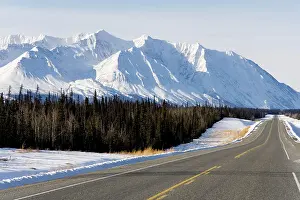 Cool: Alaska Highway south of Haines Junction, St. Elias
