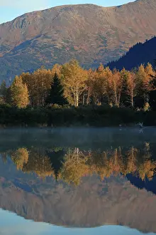 Chugach: Alaska lake with Autumn colour reflections