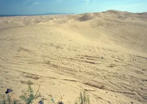 Encroachment: Algodones dunes - huge off-road vehicle recreation