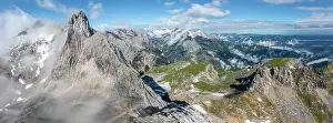 Garmisch: Alpine panorama, aerial view, Wettersteingrad with