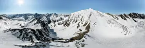 Stubai: Alpine panorama, Pirchkogel, aerial view, peaks