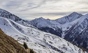 Mont: Alpine scenery around the Jaufen Pass in South Tyrol in Italy