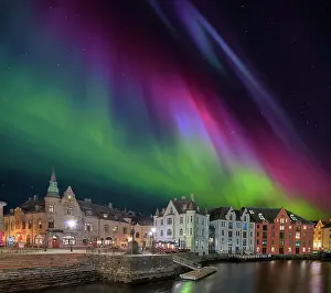Quay: Alsesund Port Northern Lights Norway
