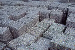 Cans: Aluminum Recycling