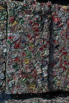 Cans: Aluminum Recycling