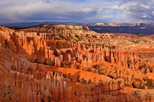 Amphitheatre: Amphitheatre - view from Sunset Point over the