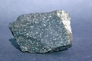 Mafic: Andesite