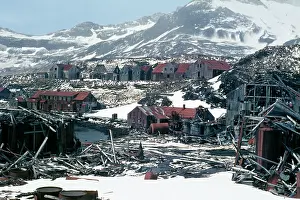 Edwin Mickleburgh: Antarctic - abandoned whaling station