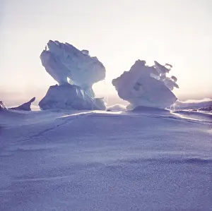 Edwin Mickleburgh: Antarctica - Iceberg Sculptures
