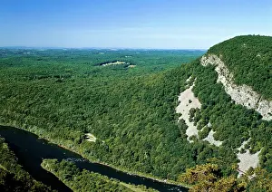 Pocono: Anticline and Talus Slope