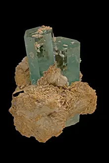 Beryl: Aquamarine beryl